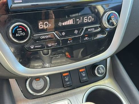 Used 2017 Nissan Murano SL w/ SL Technology Package AWD/4WD image 18