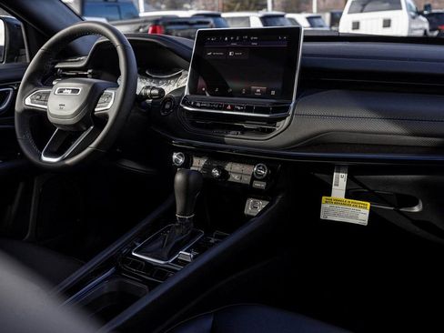 New 2026 Jeep Compass Limited AWD/4WD image 32