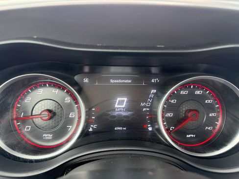 Used 2022 Dodge Charger GT image 9