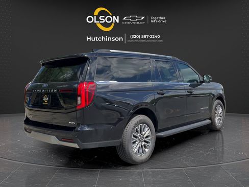 Used 2026 Ford Expedition Max Platinum AWD/4WD image 9