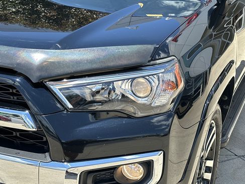 Used 2017 Toyota 4Runner Limited AWD/4WD image 11