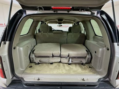 Used 2005 Chevrolet Tahoe LS image 24