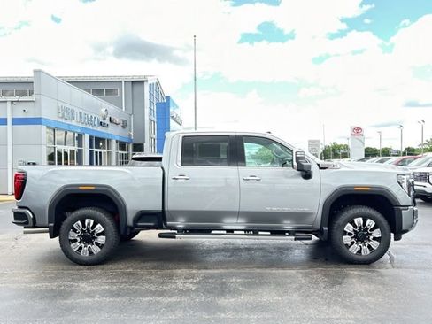 New 2026 GMC Sierra 2500 Denali w/ Technology Package AWD/4WD image 12