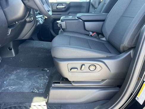 New 2026 Chevrolet Silverado 2500 Custom w/ Custom Convenience Package image 15