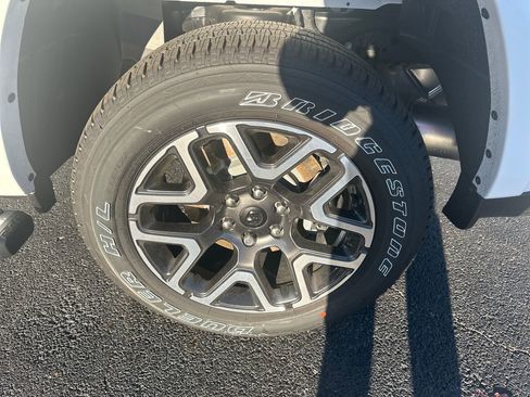 New 2026 RAM 1500 Laramie image 27