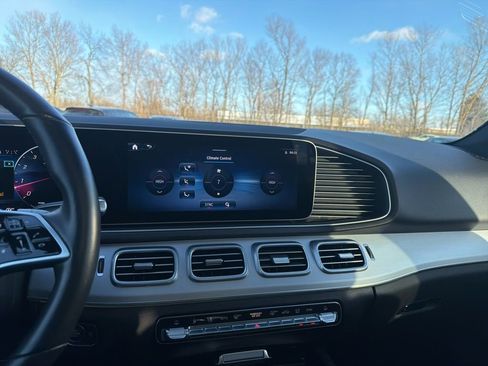 Used 2025 Mercedes-Benz GLE 350 4MATIC image 15