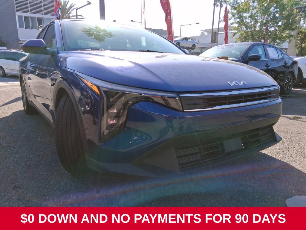 Used 2025 Kia K4 FWD image 3
