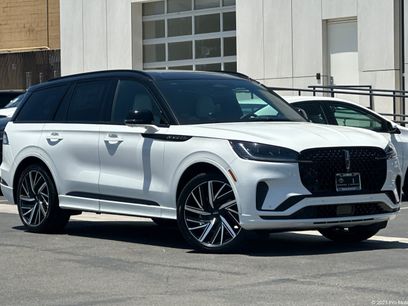 New 2026 Lincoln Aviator Black Label w/ Black Label Special Edition