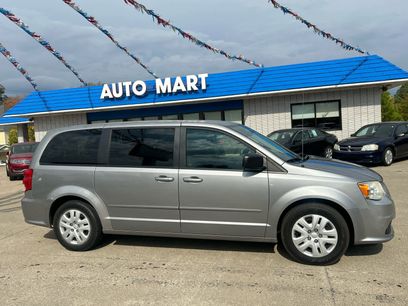 Used 2014 Dodge Grand Caravan SE w/ Quick Order Package 29E SE