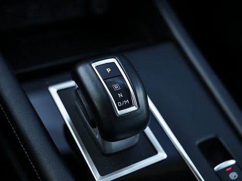 Used 2024 Mitsubishi Outlander SE image 38