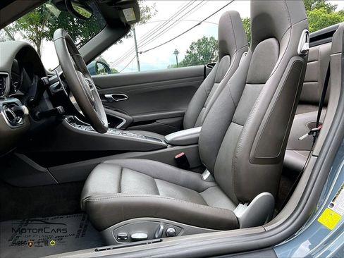 Used 2017 Porsche 911 Carrera image 22