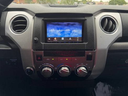 Used 2020 Toyota Tundra SR5 AWD/4WD image 26