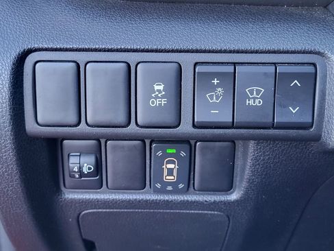 Used 2018 Mitsubishi Eclipse Cross SE image 20