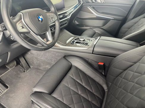 Certified 2025 BMW X7 xDrive40i AWD/4WD image 13