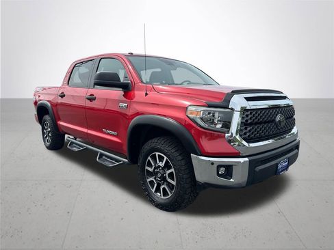 Certified 2018 Toyota Tundra SR5 w/ TRD Off Road Package AWD/4WD image 6