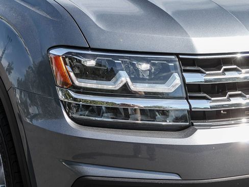 Used 2019 Volkswagen Atlas SE image 4