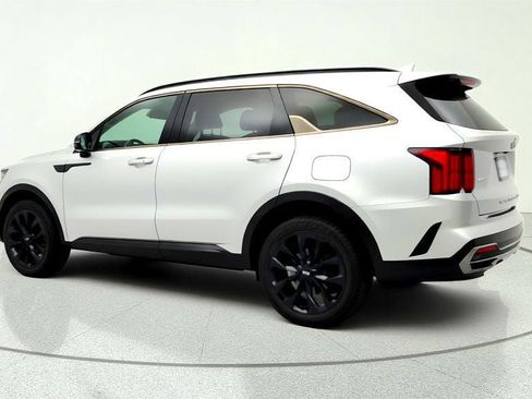 Used 2021 Kia Sorento SX AWD/4WD image 7