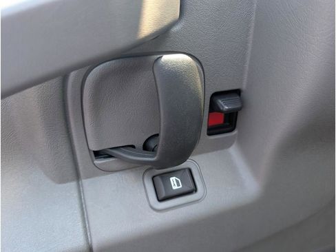 New 2025 Chevrolet Express 2500 Work Van w/ Driver Convenience Package image 15