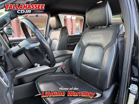 Used 2023 RAM 1500 Laramie AWD/4WD image 9