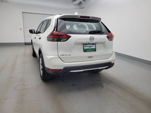 Used 2019 Nissan Rogue S FWD image 6