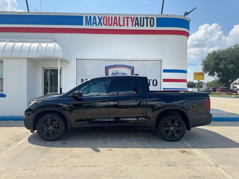 Used 2017 Honda Ridgeline Black Edition image 8