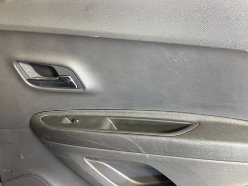 Used 2020 Chevrolet Trax LS w/ Tint and Cruise Package image 23