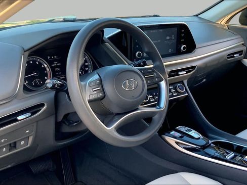 Used 2022 Hyundai Sonata SEL FWD image 16
