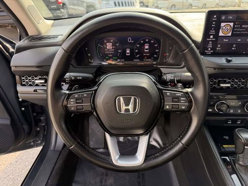Used 2023 Honda Accord Touring image 21