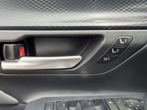 Used 2024 Toyota Grand Highlander AWD Hybrid image 21