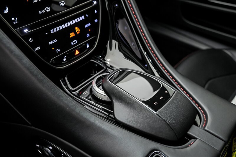 Used 2019 Aston Martin DBS Superleggera RWD image 49