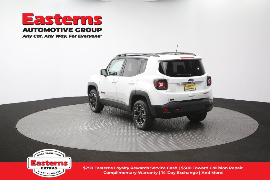 Used 2023 Jeep Renegade Trailhawk AWD/4WD image 66