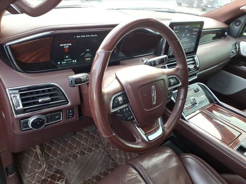 Used 2018 Lincoln Navigator Black Label image 9