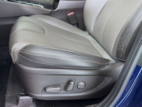 Used 2020 Hyundai Santa Fe SEL FWD image 22