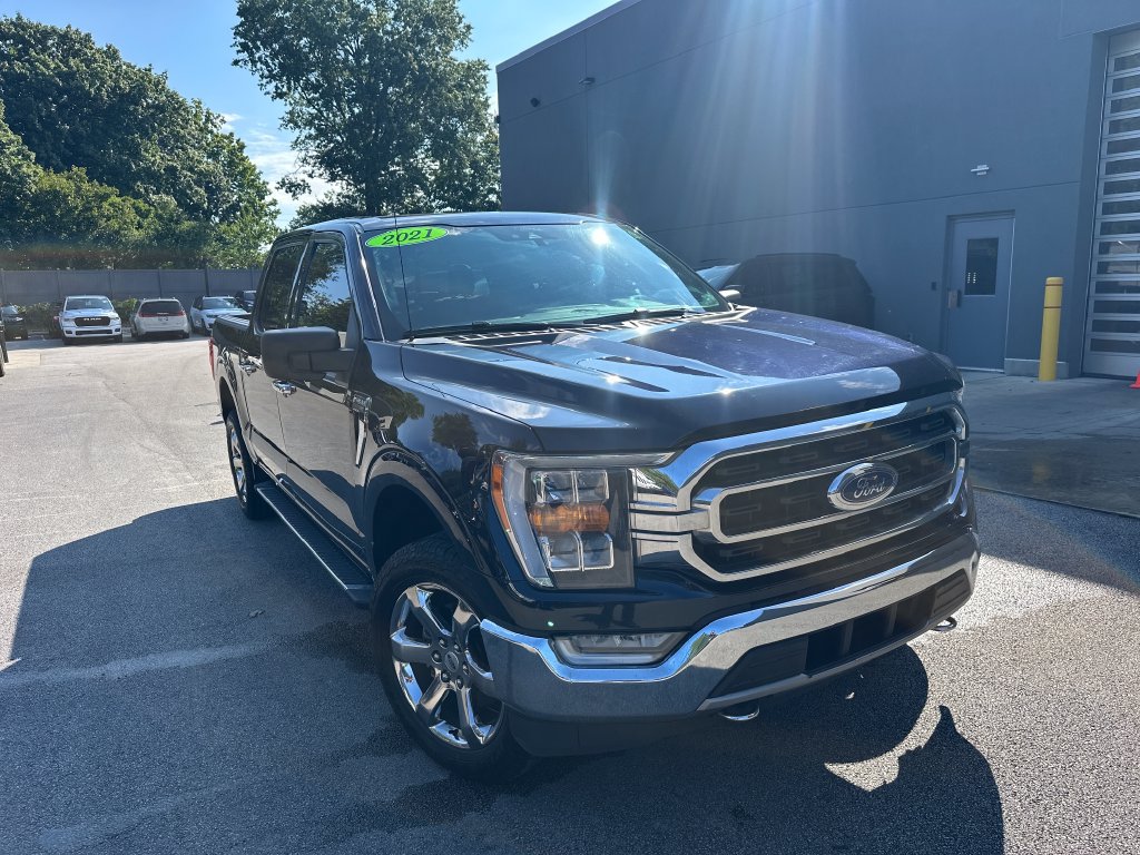 Used 2021 Ford F150 XLT w/ Equipment Group 302A High AWD/4WD image 4