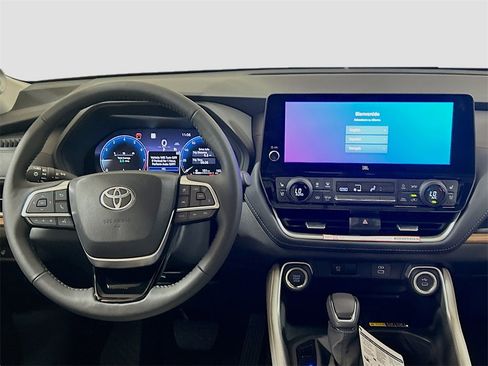 New 2026 Toyota Grand Highlander Limited image 22