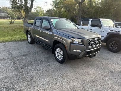 Used 2024 Nissan Frontier SV w/ SV Convenience Package