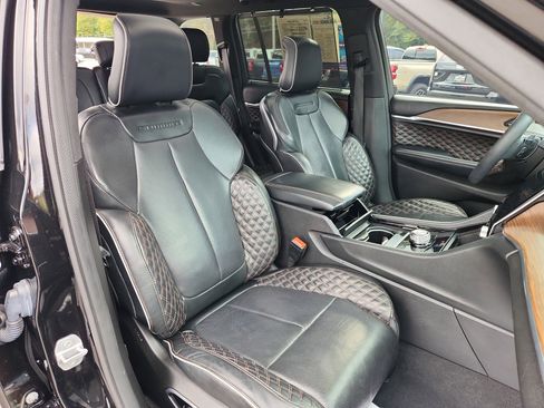 Used 2022 Jeep Grand Cherokee Summit w/ Adv Protech Group IV image 56