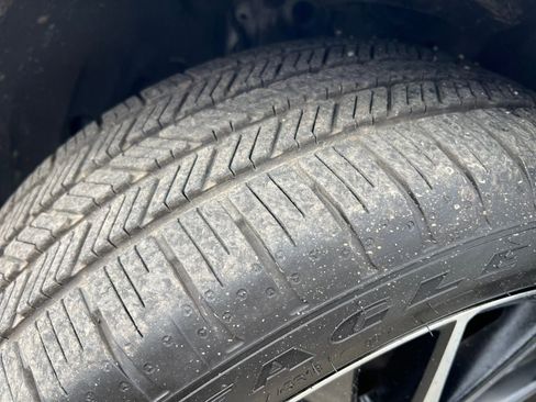 Used 2022 Toyota Camry SE image 23