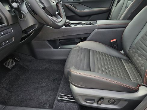 New 2026 Nissan Rogue SV image 15