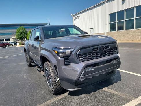 New 2026 Toyota Tacoma TRD Sport AWD/4WD image 31