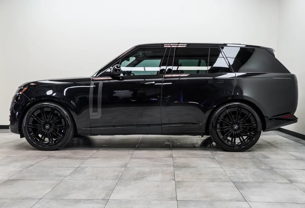 Used 2023 Land Rover Range Rover First Edition AWD/4WD image 10