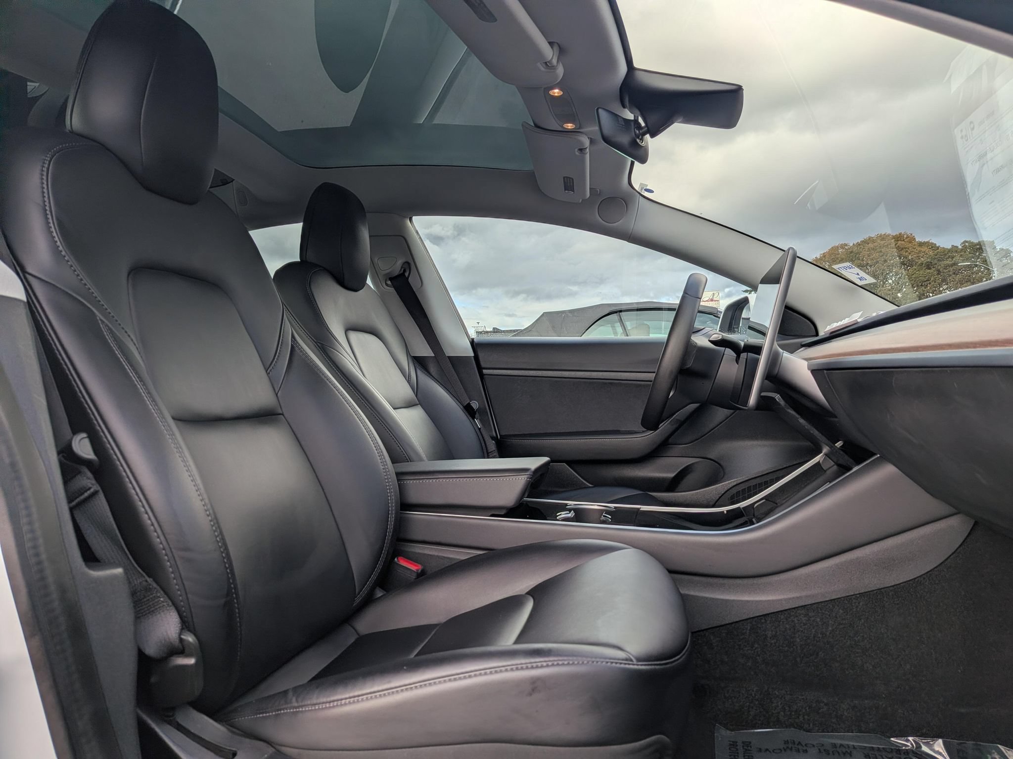 Used 2020 Tesla Model 3 Standard Range Plus RWD image 7