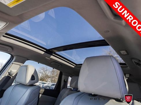 Used 2023 Acura MDX SH-AWD w/ Technology Package image 12