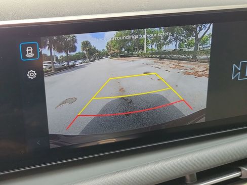 Used 2025 Hyundai Tucson SEL image 25