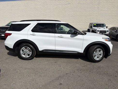 Used 2020 Ford Explorer XLT w/ Equipment Group 202A RWD image 3