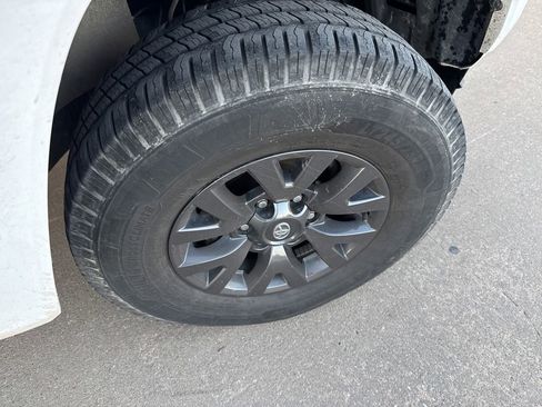 Used 2023 Toyota Tacoma SR5 image 15