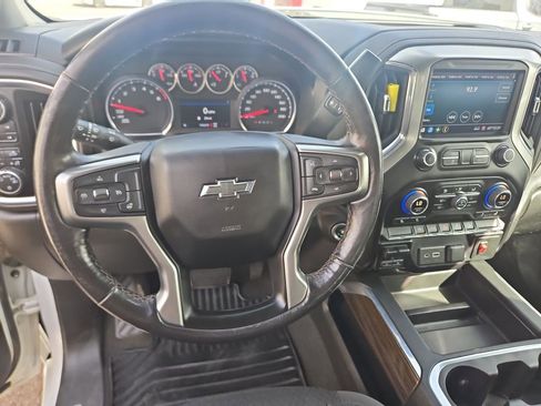 Used 2021 Chevrolet Silverado 1500 RST w/ Z71 Off-Road Package image 13