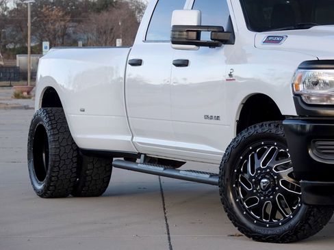 Used 2022 RAM 3500 Tradesman image 3