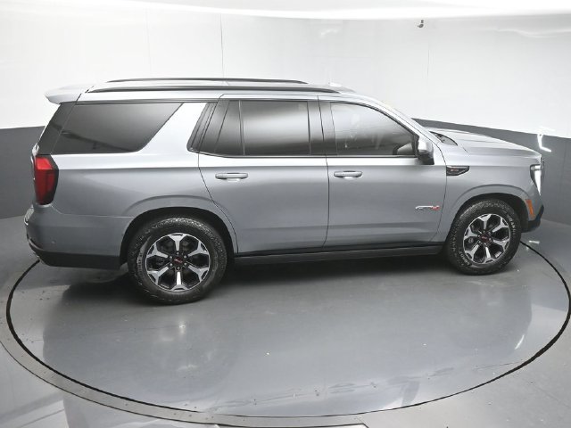 Used 2025 GMC Yukon AT4 Ultimate w/ LPO, Floor Liner Package AWD/4WD image 50