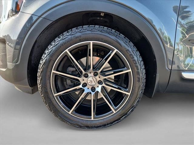 Used 2024 Kia Telluride EX w/ EX Captain's Chair Package FWD image 26